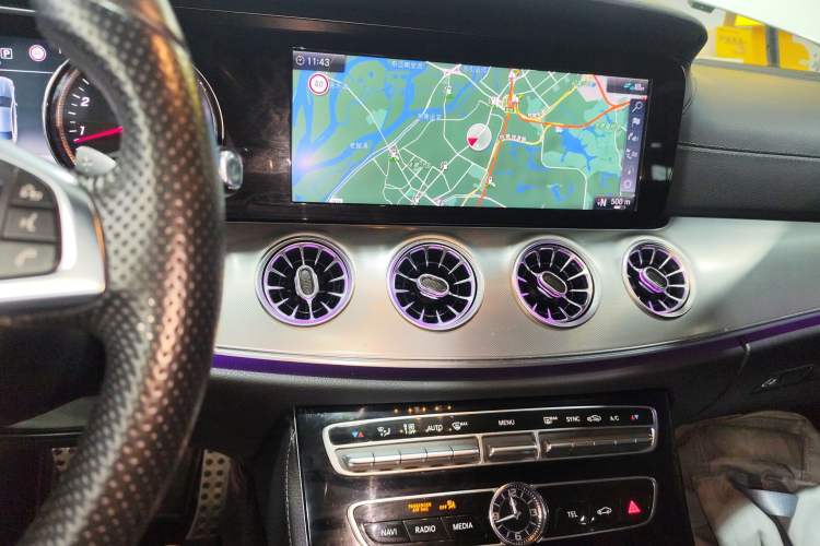Used Mercedes-Benz E-Class 2017 E 200 Coupe Audio And AC Panel