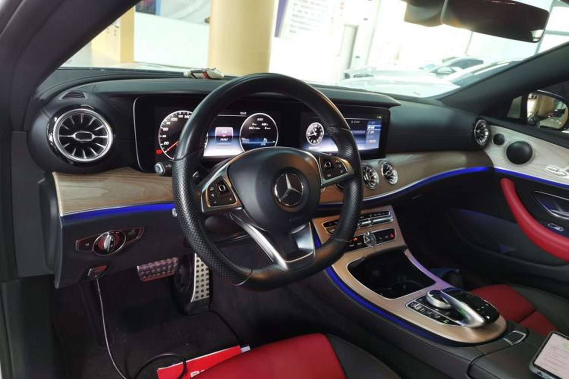 Used Mercedes-Benz E-Class 2017 E 200 Coupe Center Console