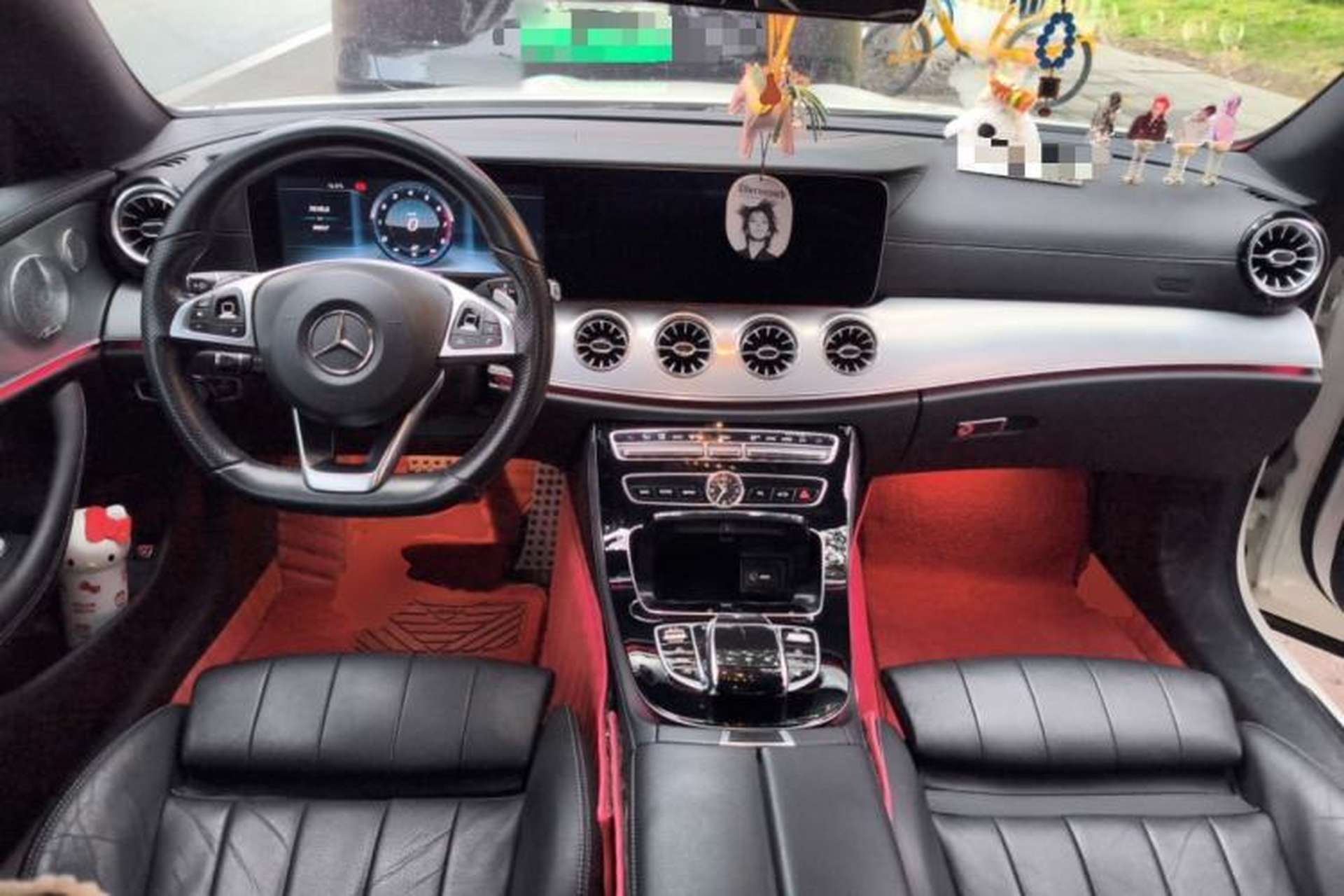 Used Mercedes-Benz E-Class 2017 E 200 Coupe Center Console