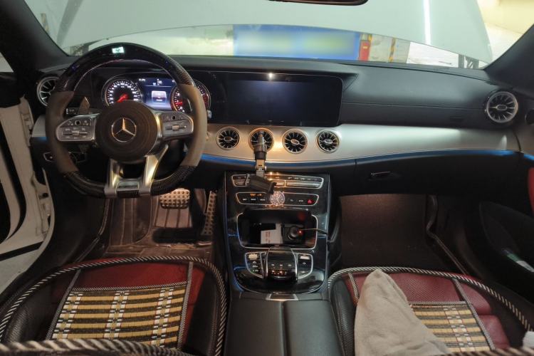 Used Mercedes-Benz E-Class 2017 E 300 Coupe Center Console