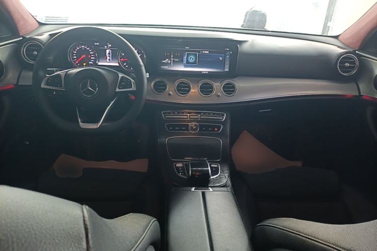 Used Mercedes-Benz E-Class 2017 E 200 Sport Center Console