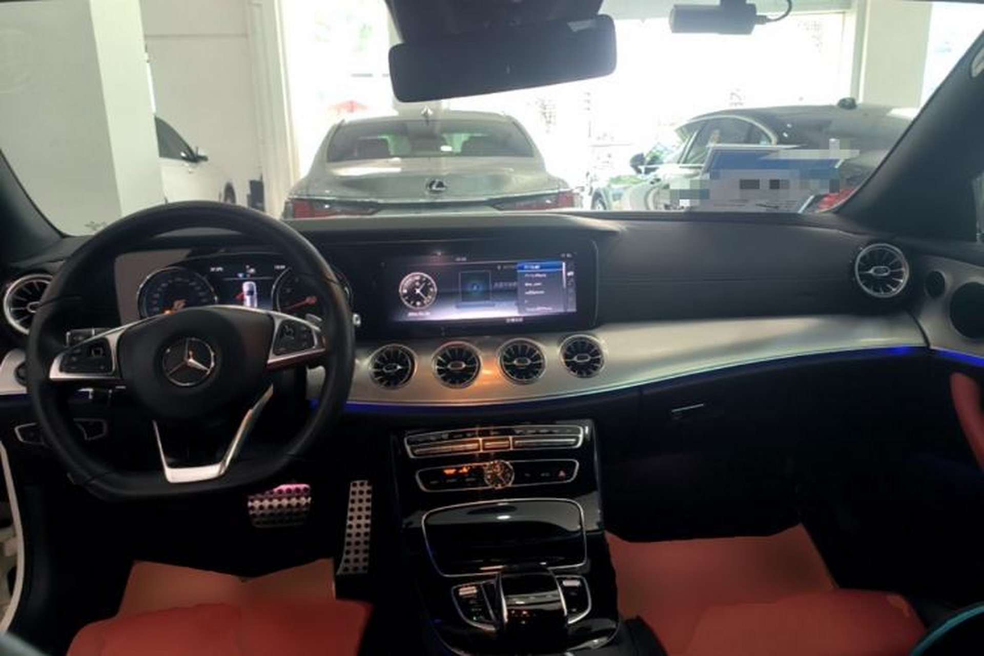 Used Mercedes-Benz E-Class 2017 E 200 4MATIC Coupe Center Console