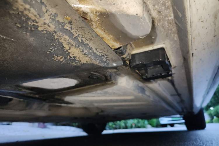 Used Mercedes-Benz E-Class 2017 E 300 L Sport Luxury Edition Chassis Front Left