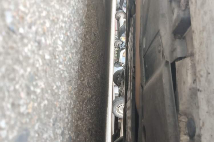 Used Mercedes-Benz E-Class 2017 E 300 Sport Edition Chassis Front Right