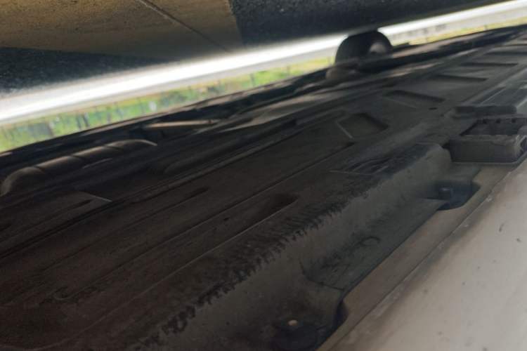 Used Mercedes-Benz E-Class 2017 E 300 L Luxury Model Chassis Rear Left