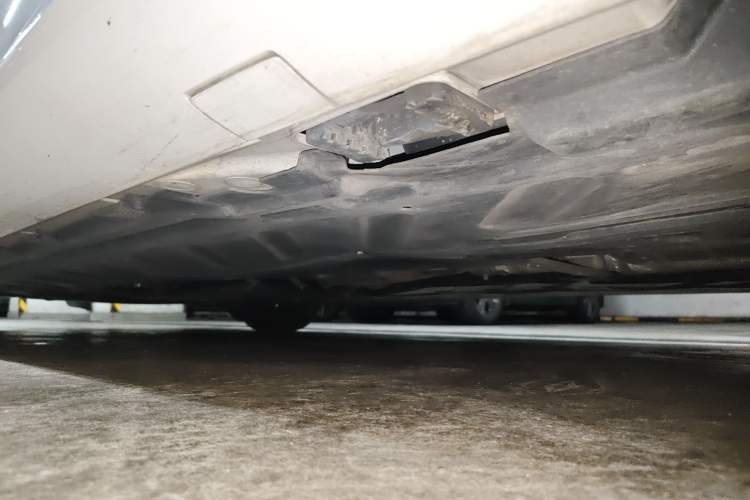 Used Mercedes-Benz E-Class 2017 E 200 Coupe Chassis Rear Left