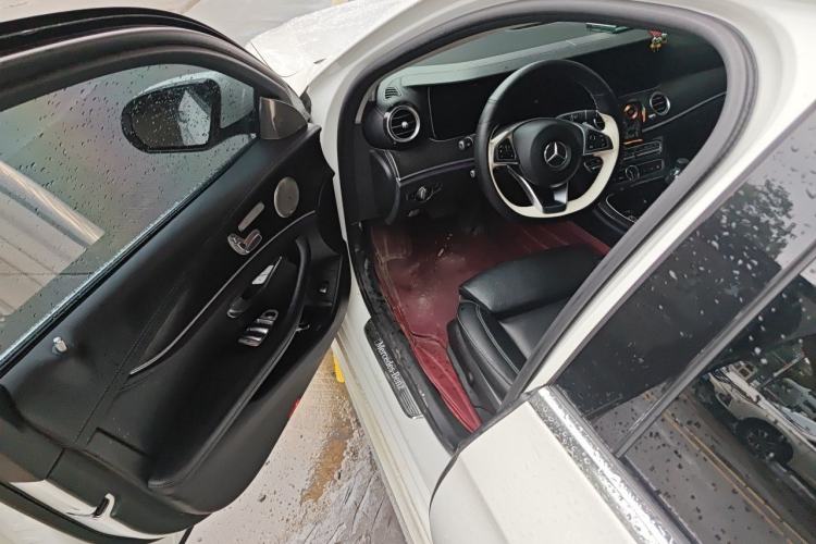 Used Mercedes-Benz E-Class 2017 E 200 L Sport 4MATIC Driver Seat