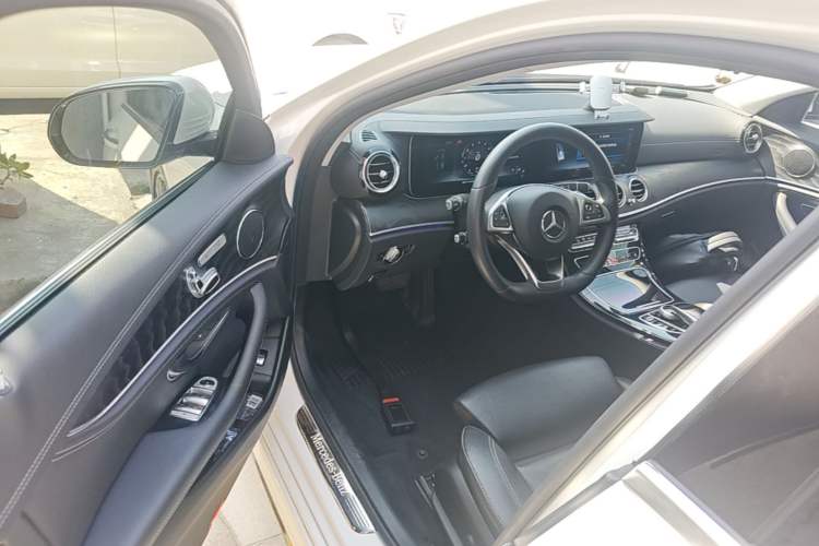 Used Mercedes-Benz E-Class 2017 E 200 L Sport 4MATIC Driver Seat