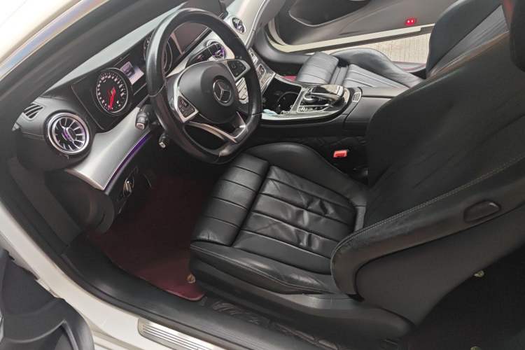 Used Mercedes-Benz E-Class 2017 E 200 4MATIC Coupe Driver Seat
