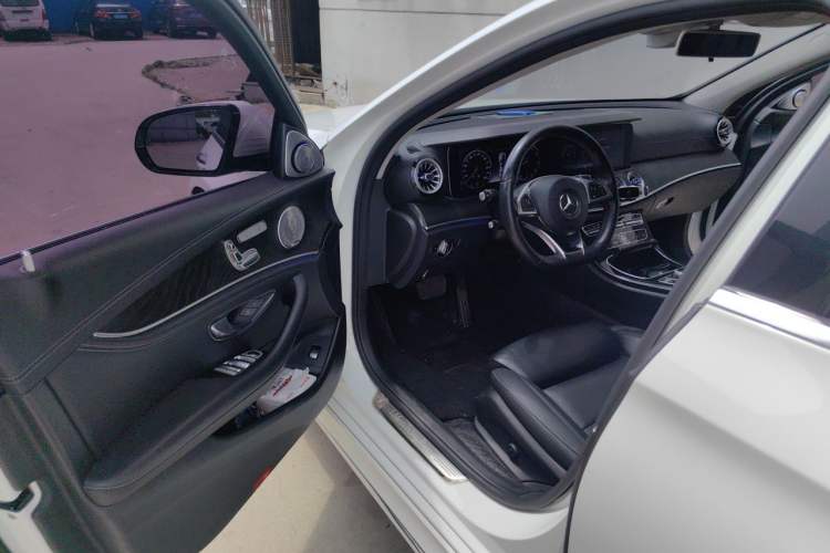 Used Mercedes-Benz E-Class 2017 E 200 L 4MATIC Driver Seat