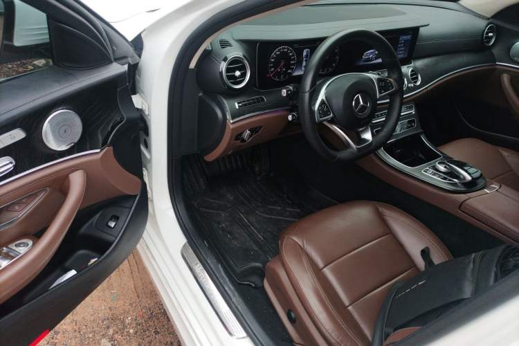 Used Mercedes-Benz E-Class 2017 E 320 L Sport 4MATIC Driver Seat