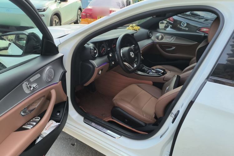 Used Mercedes-Benz E-Class 2017 Restyled E 300 Sport Edition Driver Seat