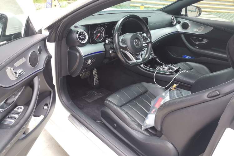 Used Mercedes-Benz E-Class 2017 E 200 Coupe Driver Seat