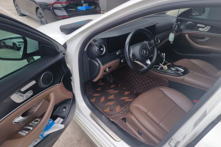 Used Mercedes-Benz E-Class 2017 E 300 L Sporty and Stylish Model Driver Seat