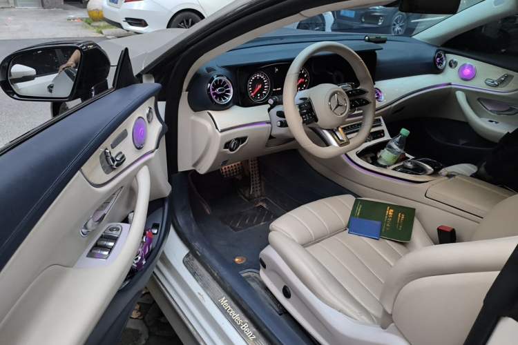 Used Mercedes-Benz E-Class 2017 E 200 Coupe Driver Seat