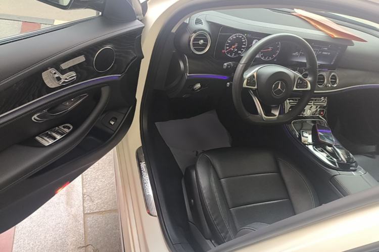 Used Mercedes-Benz E-Class 2017 E 300 L Sport Luxury Edition Driver Seat
