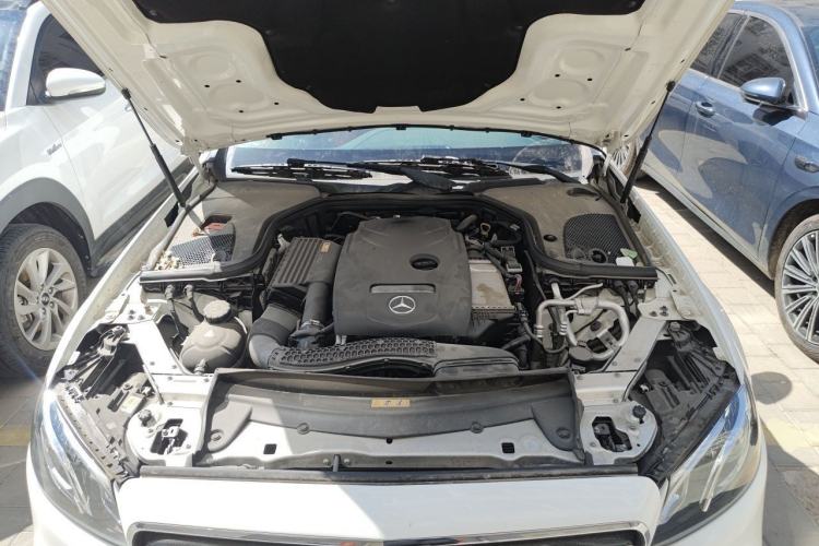 Used Mercedes-Benz E-Class 2017 E 300 Sport Edition Engine Bay