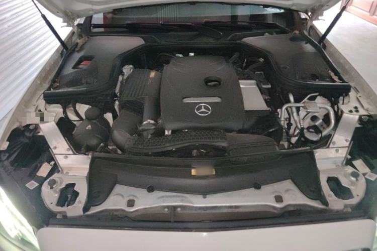 Used Mercedes-Benz E-Class 2017 E 200 Coupe Engine Bay