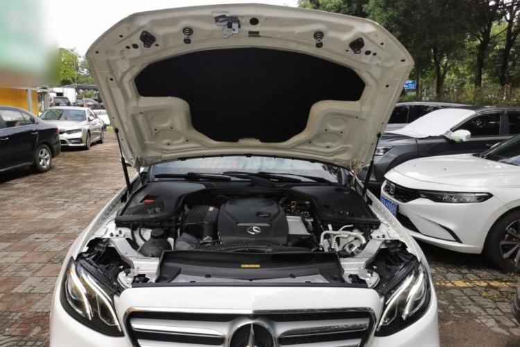 Used Mercedes-Benz E-Class 2017 E 300 L Sport Luxury Edition Engine Bay