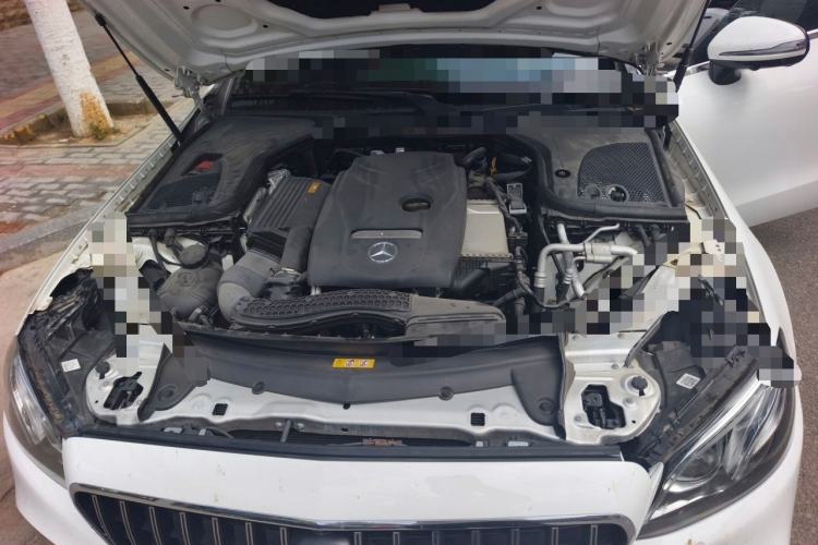 Used Mercedes-Benz E-Class 2017 E 300 Coupe Engine Bay