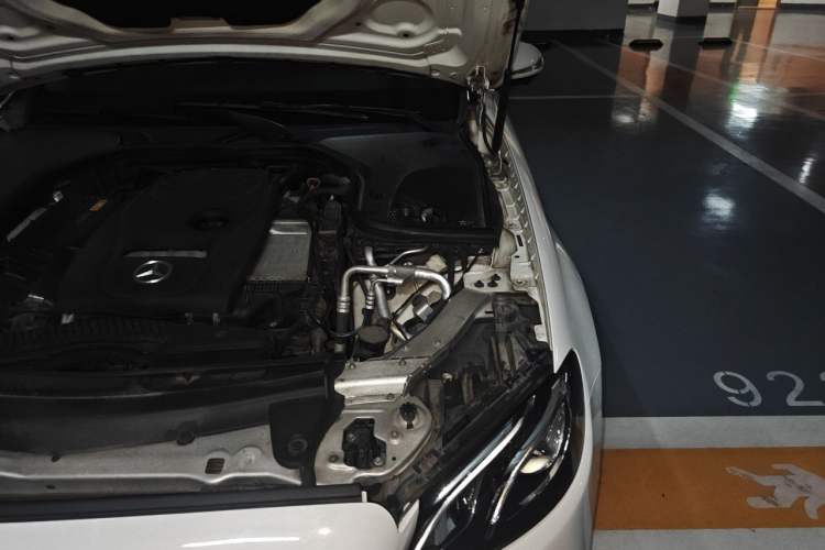 Used Mercedes-Benz E-Class 2017 E 300 L Sport Luxury Edition Engine Bay Left