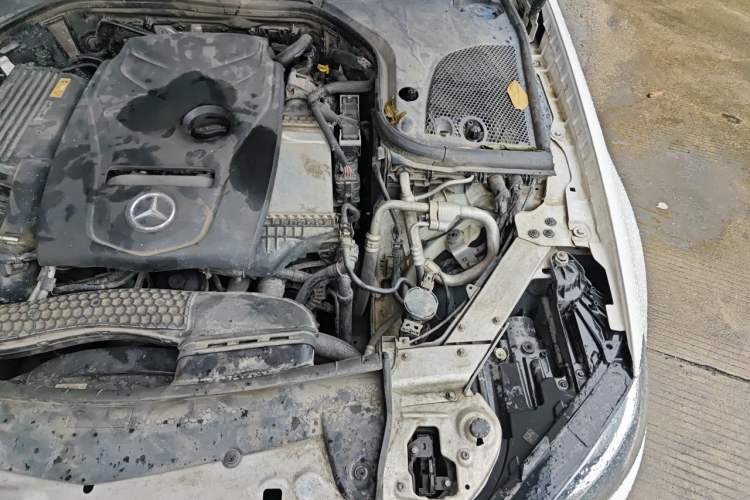 Used Mercedes-Benz E-Class 2017 E 200 L Sport 4MATIC Engine Bay Left