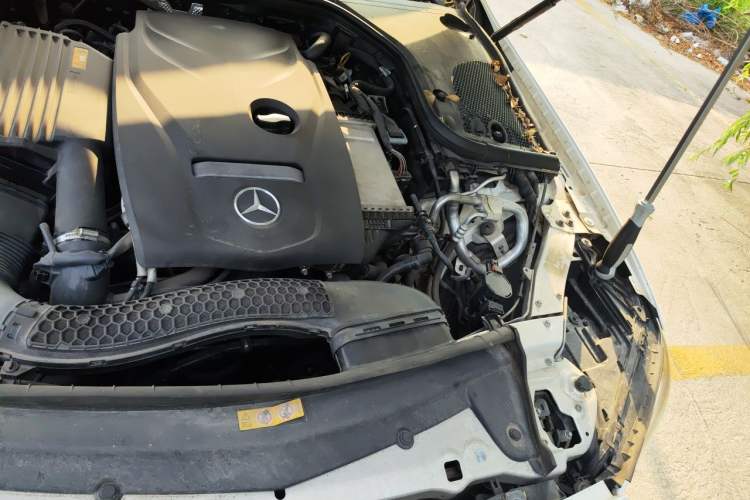 Used Mercedes-Benz E-Class 2017 E 300 L Sporty and Stylish Model Engine Bay Left