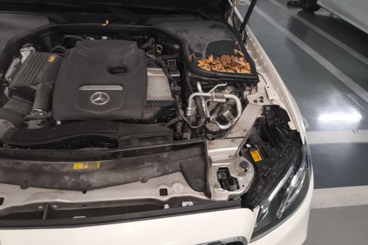 Used Mercedes-Benz E-Class 2017 E 200 Coupe Engine Bay Left