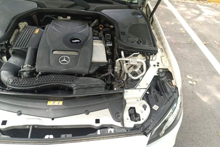 Used Mercedes-Benz E-Class 2017 E 200 Coupe Engine Bay Left