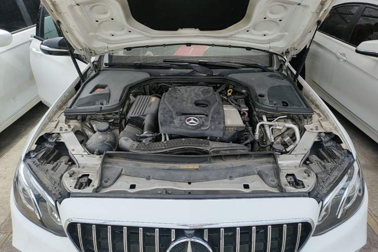 Used Mercedes-Benz E-Class 2017 E 200 Sport 4MATIC Engine Bay