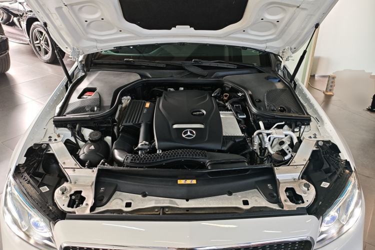 Used Mercedes-Benz E-Class 2017 E 300 Coupe Engine Bay