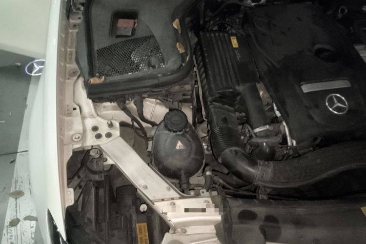 Used Mercedes-Benz E-Class 2017 E 300 L Sporty and Stylish Model Engine Bay Right
