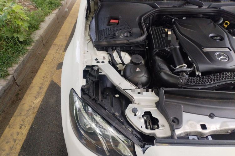 Used Mercedes-Benz E-Class 2017 E 200 Sport 4MATIC Engine Bay Right