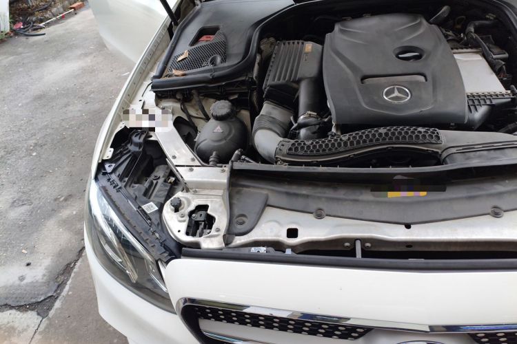 Used Mercedes-Benz E-Class 2017 E 200 4MATIC Coupe Engine Bay Right