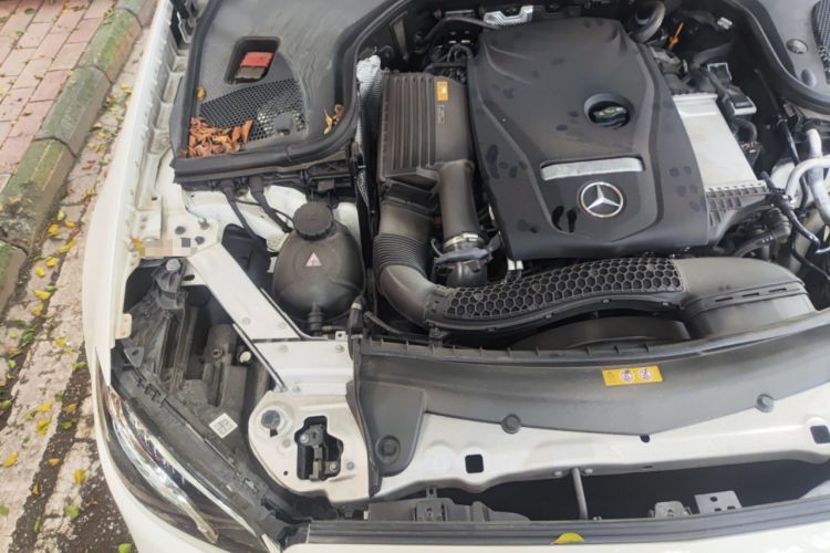 Used Mercedes-Benz E-Class 2017 E 200 4MATIC Coupe Engine Bay Right