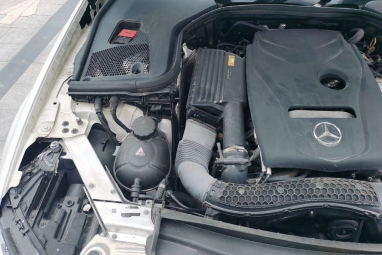 Used Mercedes-Benz E-Class 2017 E 300 L Sport Luxury Edition Engine Bay Right