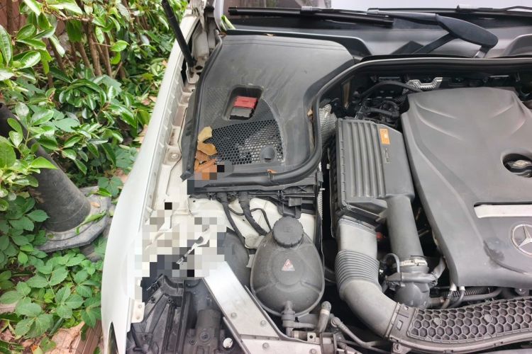 Used Mercedes-Benz E-Class 2017 E 200 Coupe Engine Bay Right