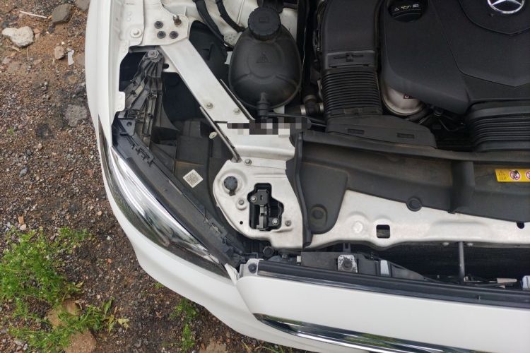 Used Mercedes-Benz E-Class 2017 E 320 L Sport 4MATIC Engine Bay Right