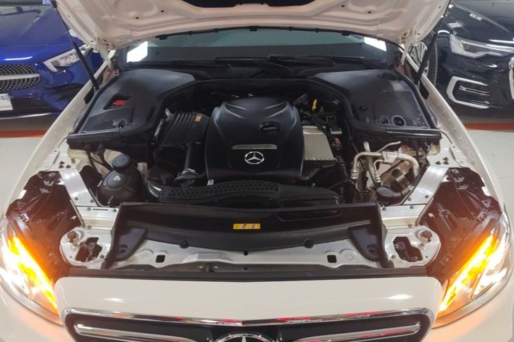 Used Mercedes-Benz E-Class 2017 E 200 Sport 4MATIC Engine Bay