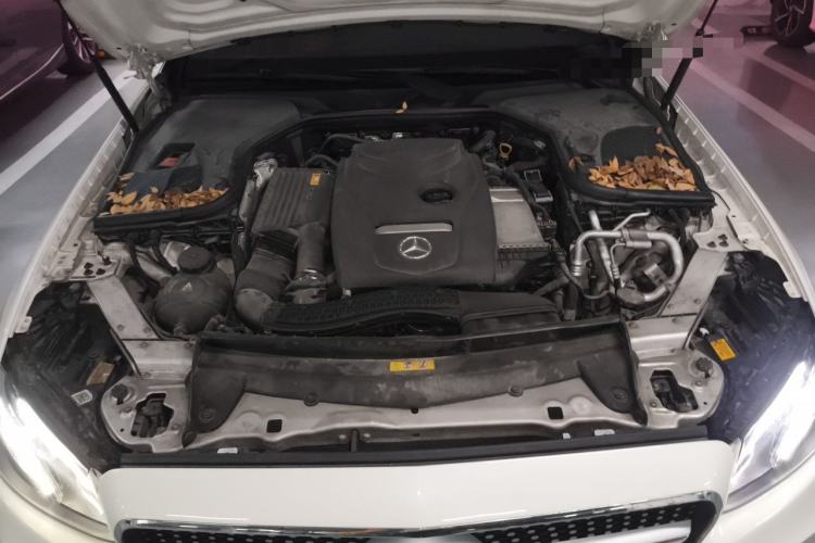 Used Mercedes-Benz E-Class 2017 E 200 Coupe Engine Bay