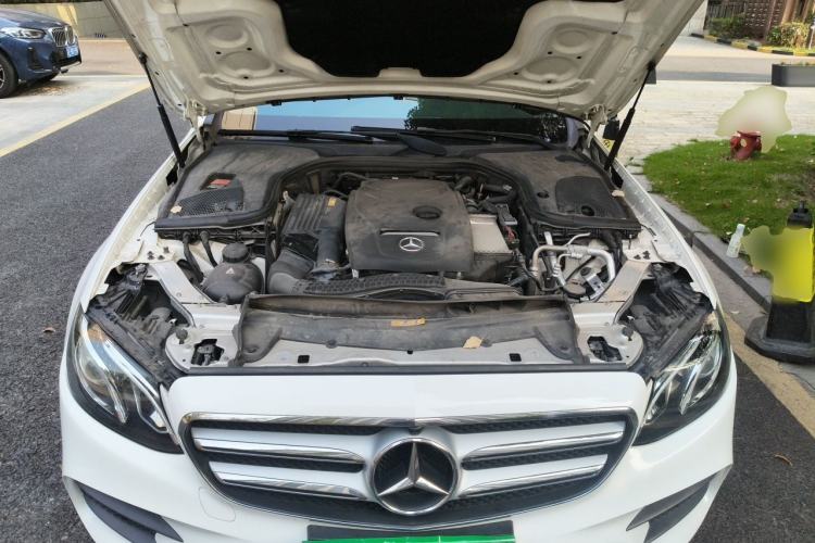 Used Mercedes-Benz E-Class 2017 E 300 L Sport Luxury Edition Engine Bay