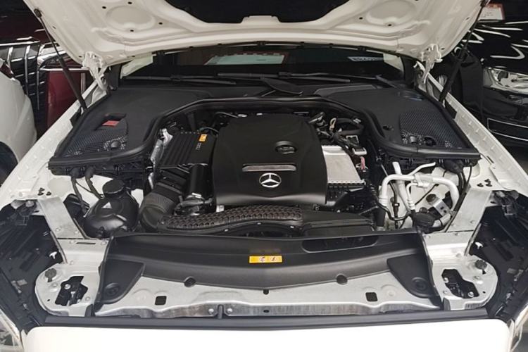 Used Mercedes-Benz E-Class 2017 E 200 Sport Engine Bay