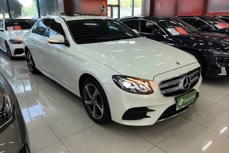Used Mercedes-Benz E-Class 2017 E 300 L Sporty and Stylish Model Exterior 1