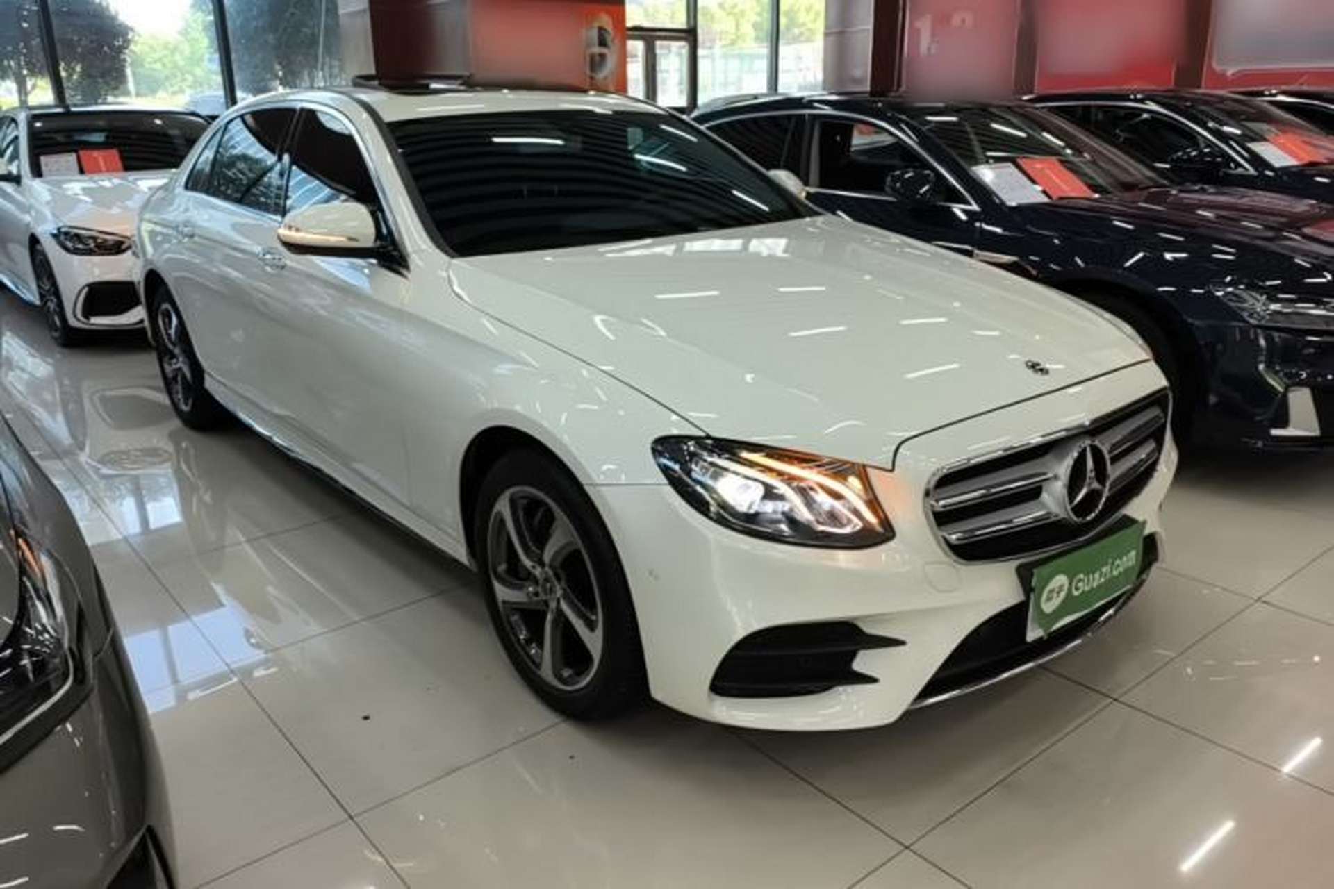 Used Mercedes-Benz E-Class 2017 E 300 L Sporty and Stylish Model Exterior 1