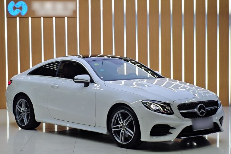 Used Mercedes-Benz E-Class 2017 E 200 4MATIC Coupe Exterior 1