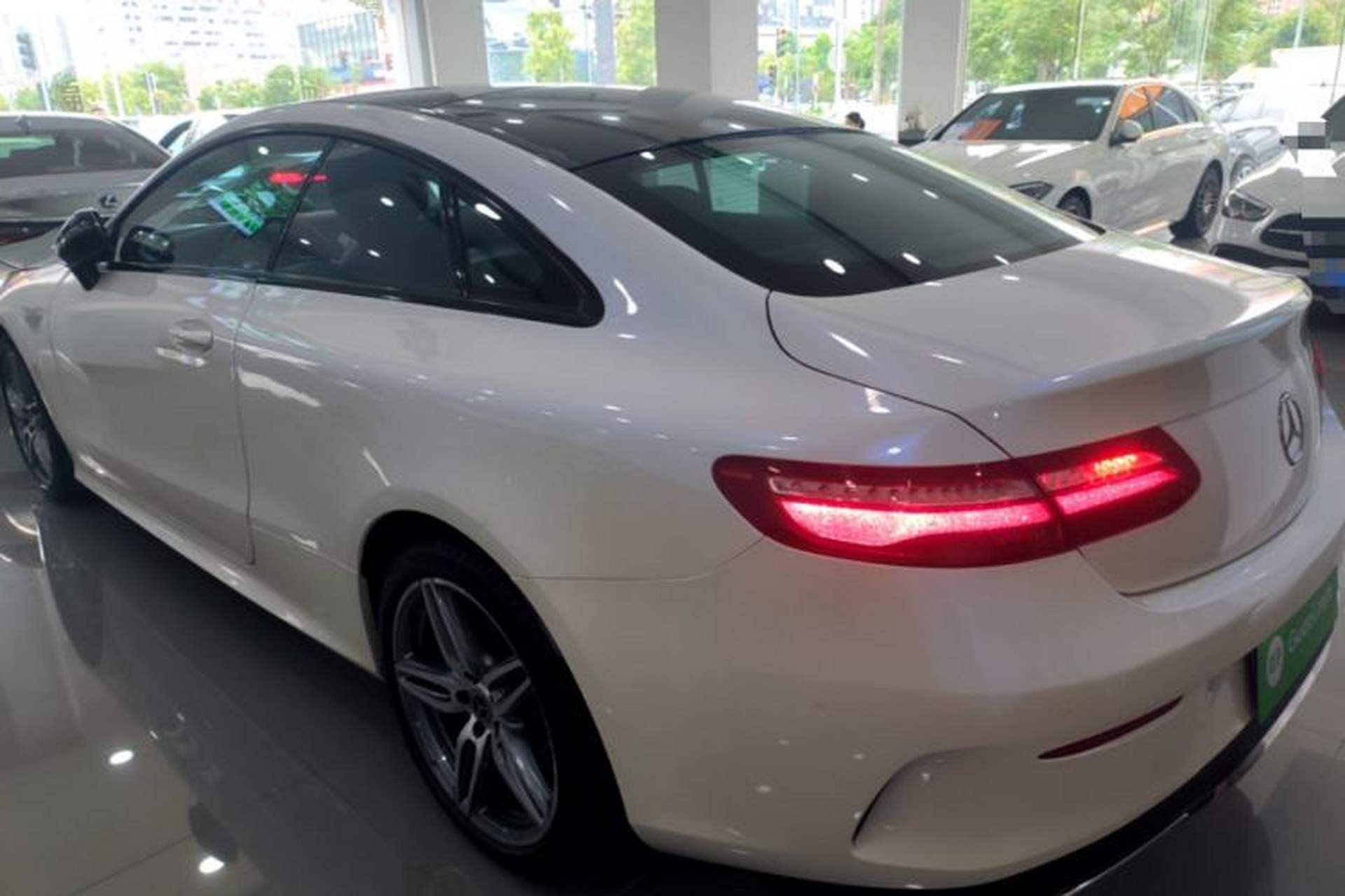 Used Mercedes-Benz E-Class 2017 E 200 4MATIC Coupe Exterior 2