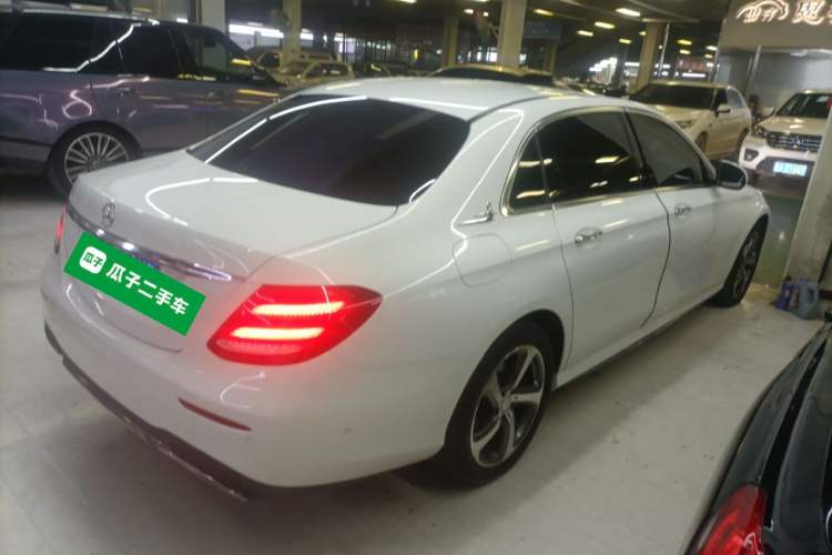 Used Mercedes-Benz E-Class 2017 E 200 L Sport 4MATIC Exterior 3