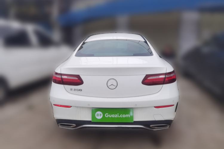 Used Mercedes-Benz E-Class 2017 E 200 Coupe Exterior 4
