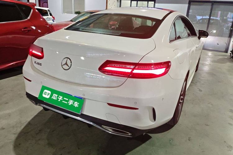 Used Mercedes-Benz E-Class 2017 E 200 Coupe Exterior 5