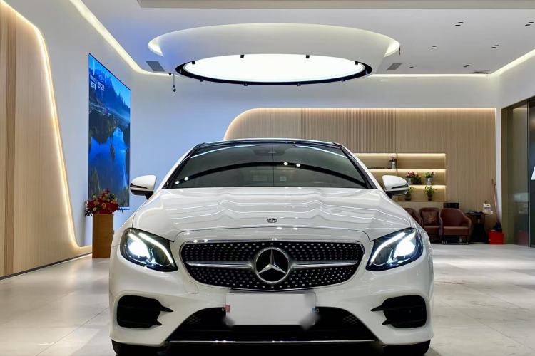 Used Mercedes-Benz E-Class 2017 E 200 4MATIC Coupe Exterior 5